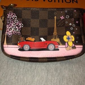 Louis Vuitton Pochette